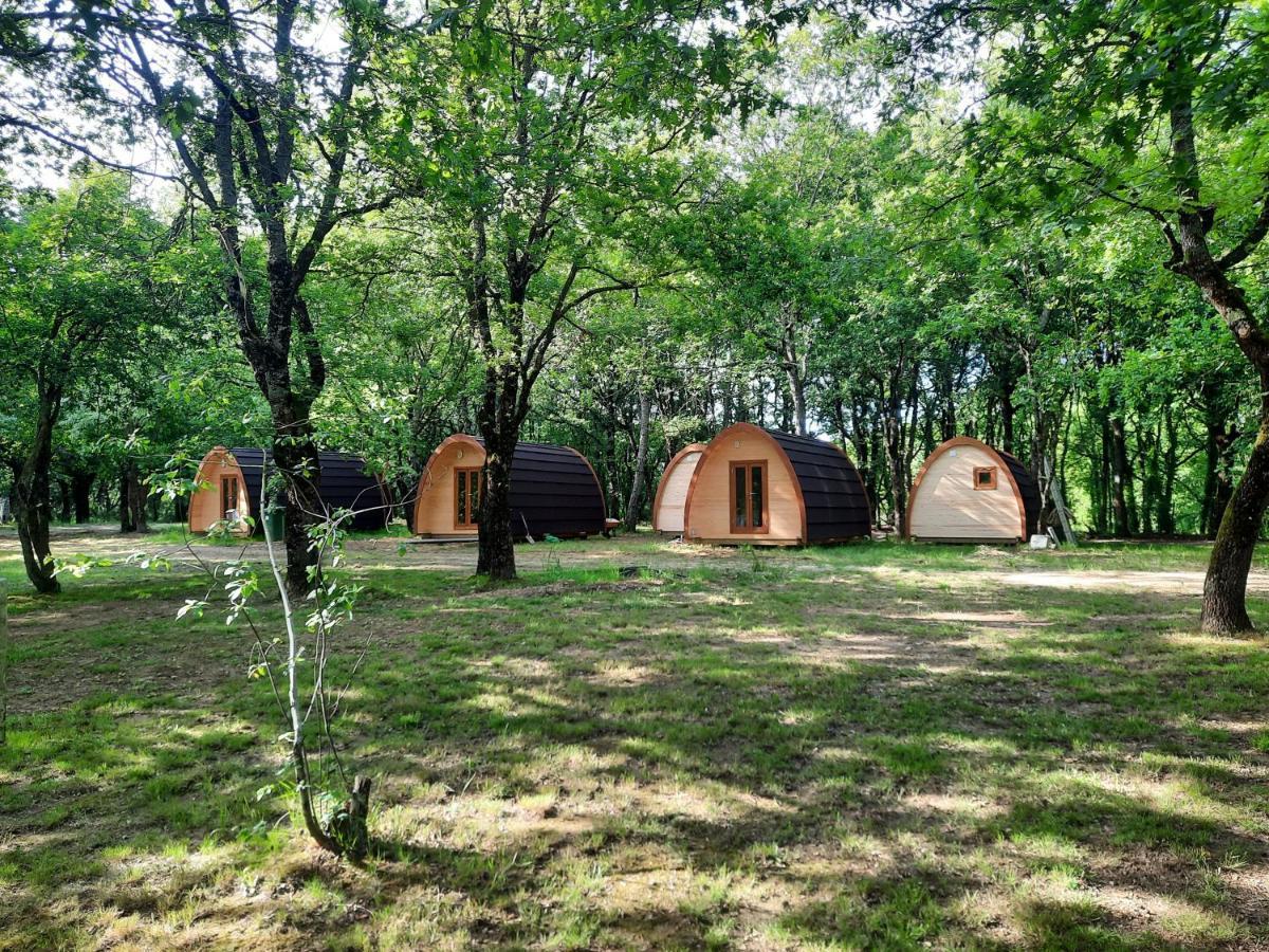 Camping Vila De Саррия Экстерьер фото